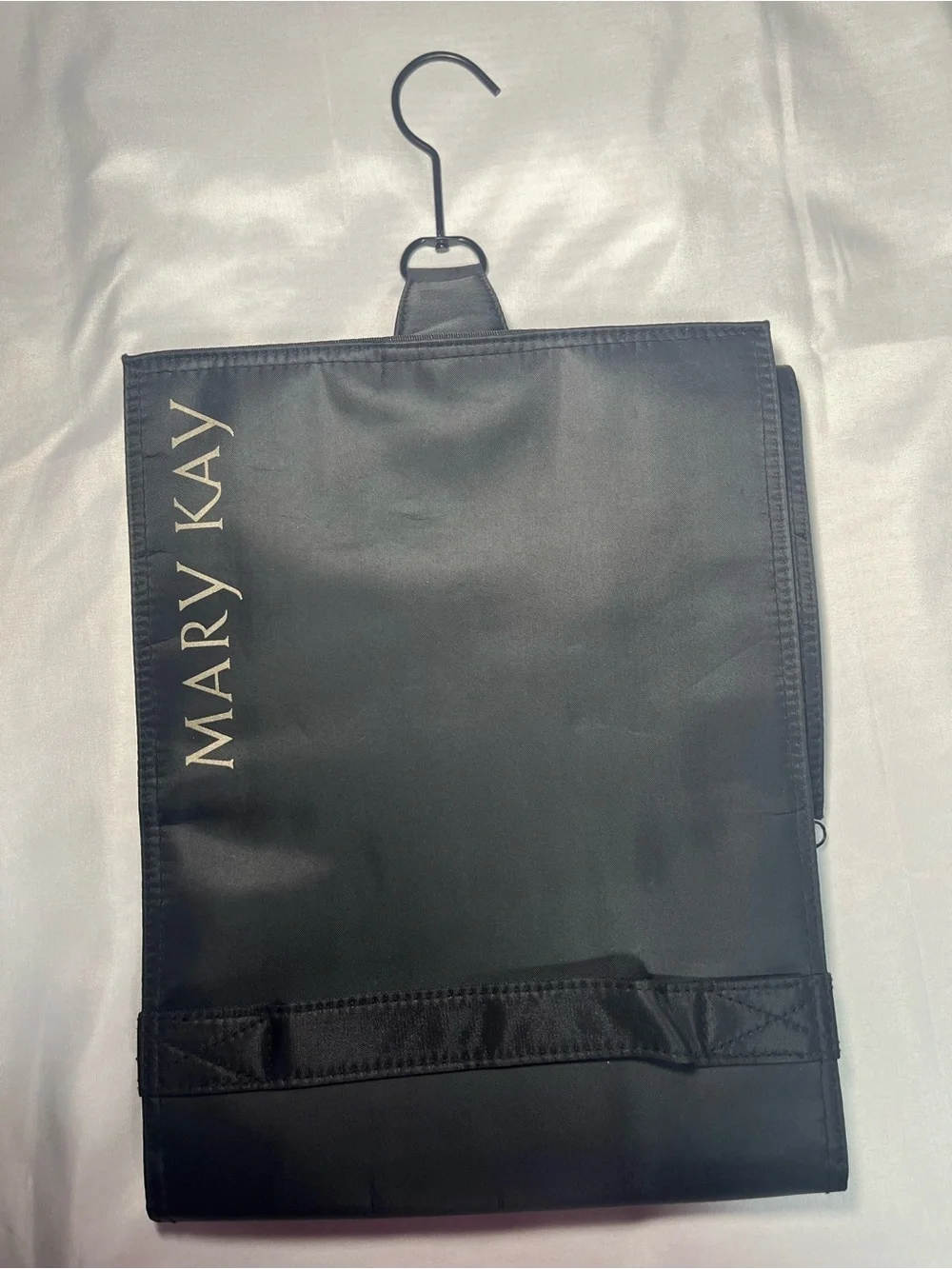 Mary Kay Travel Roll Up Bag Hanging Cosmetic Organizer Black Removable Pouches